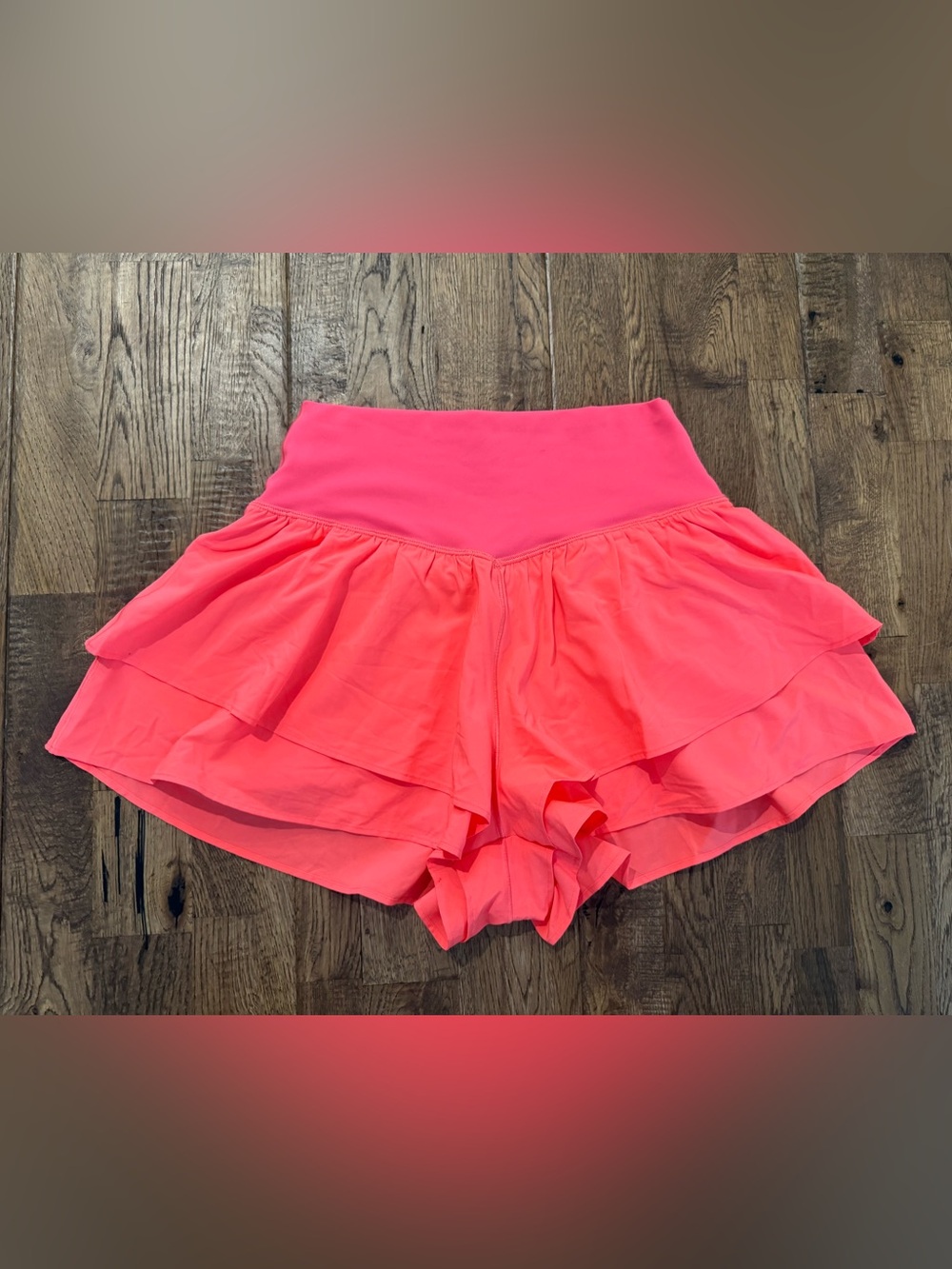 NWT Aerie Offline Real Me Flirty Shorts Tiered Flowy Size M Coral